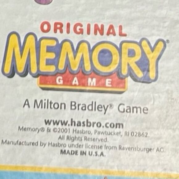 2005 MB Milton Bradley ORIGINAL MEMORY GAME COMPLETE - Picture 4 of 8
